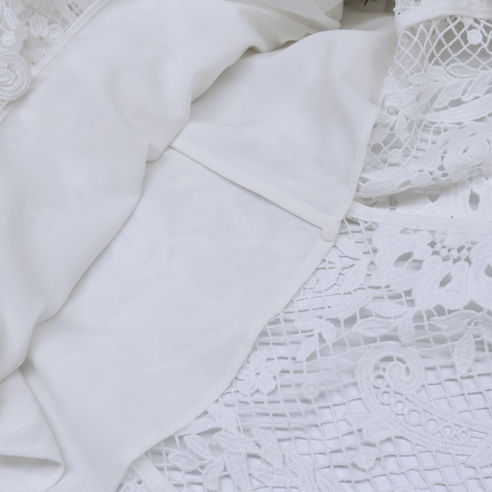 Self Portrait セルフポートレイト ﾎﾜｲﾄ SWF344Y16400 ﾊﾟｰﾙ装飾 ﾚｰｽ  