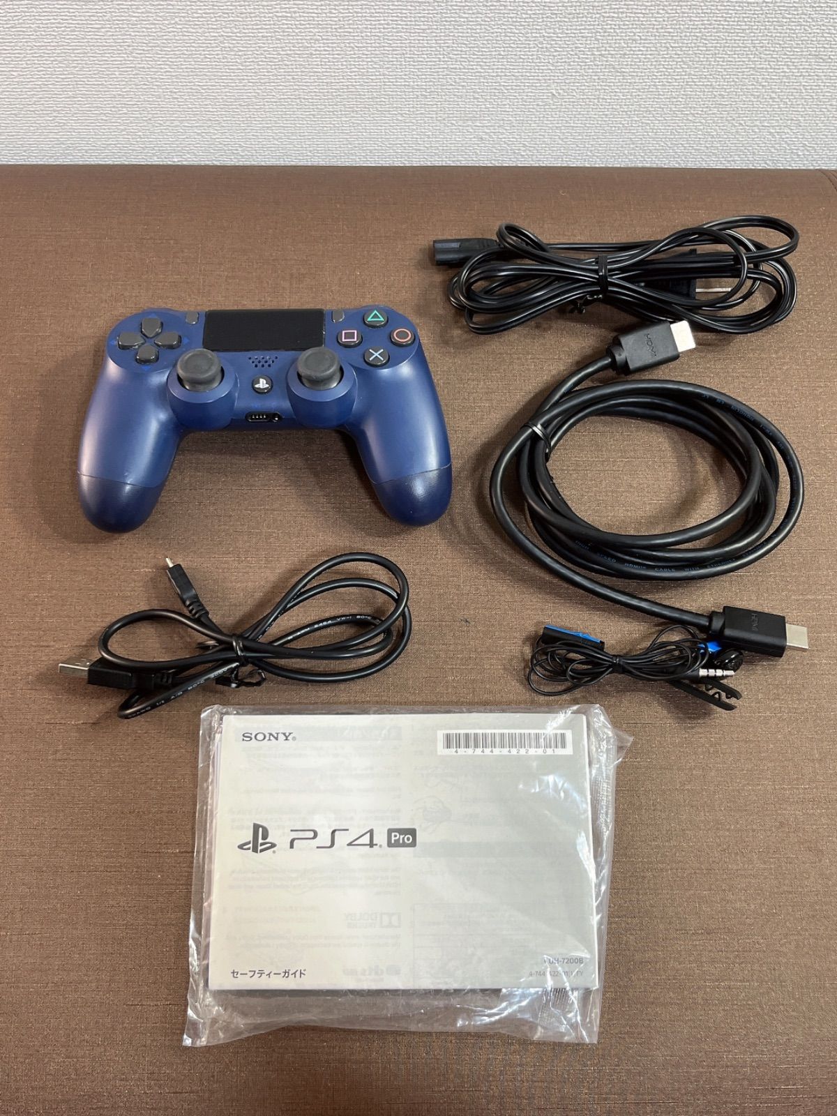 良品 SONY PS4 Pro プレイステーション4 プロ CUH-7200