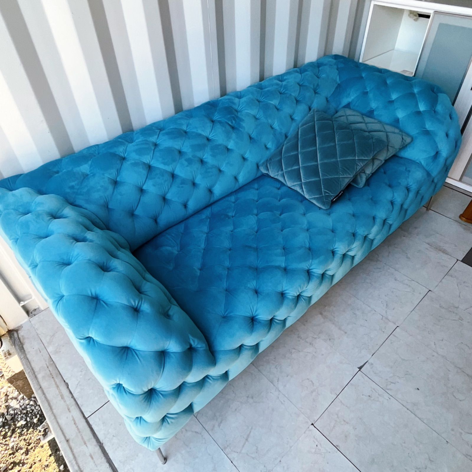 取付無料！トーヨーキッチンスタイル 集い ターコイズベルベットソファ