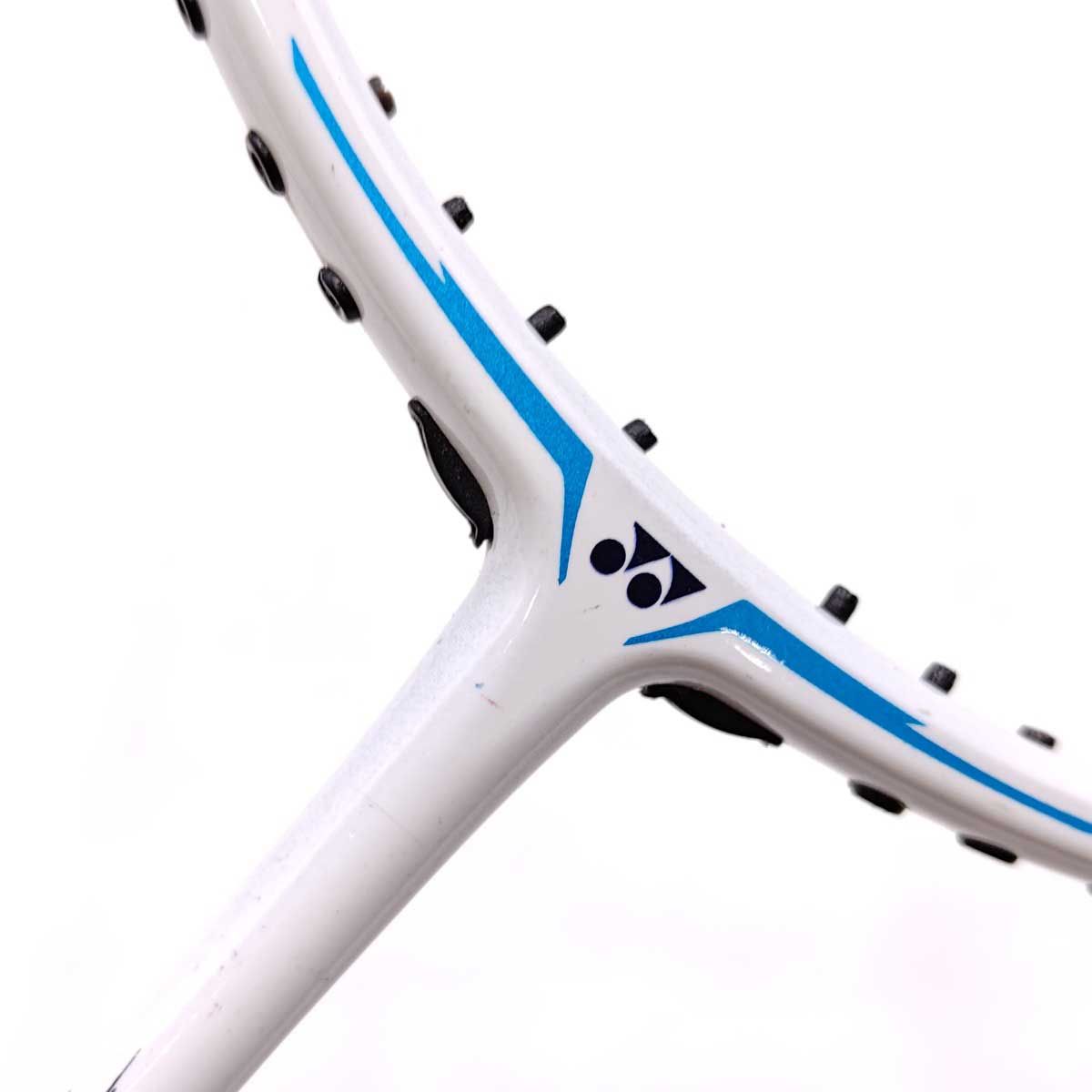 ヨネックス NANORAY D28 バドミントン ラケット ナノレイ 3UG5