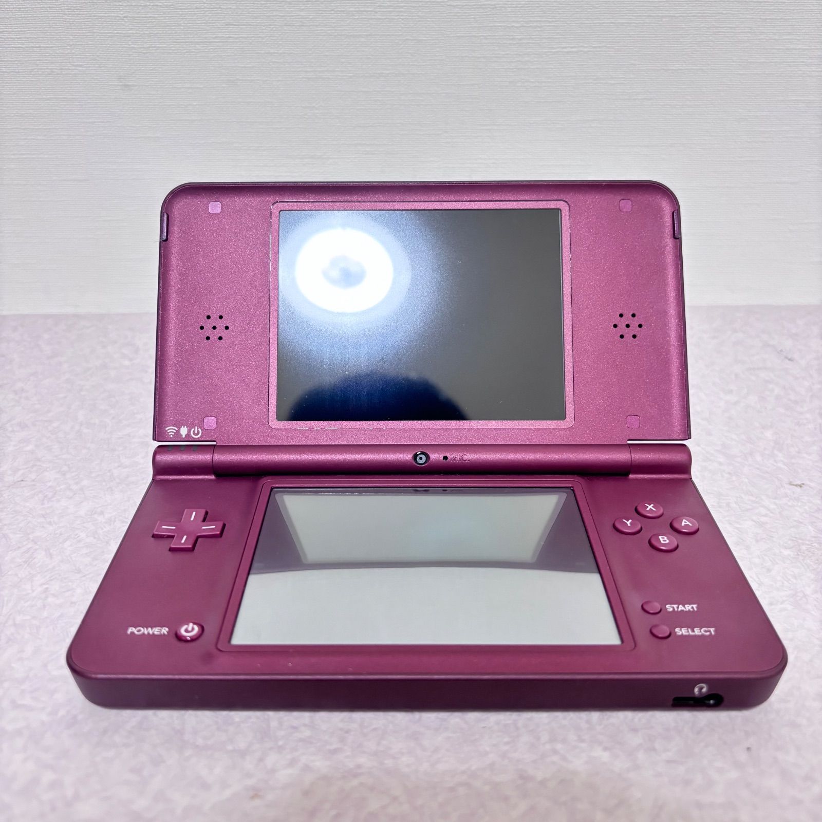 DSiLL UTL-001 ニンテンドー ワインレッド