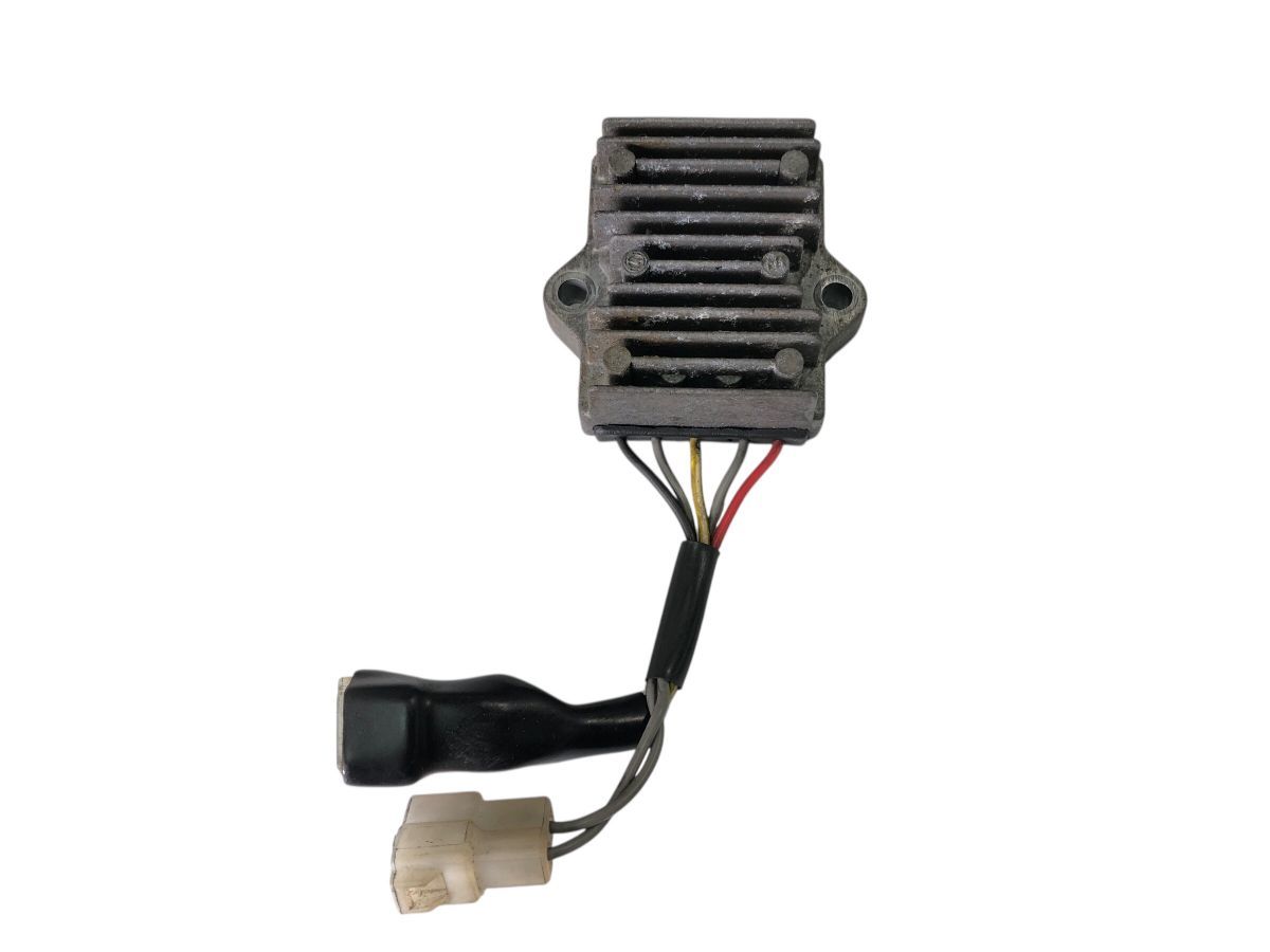 とわページ Kawasaki KLX125 LX125C Dトラッカー125 レギュレーター 作動OK 交換