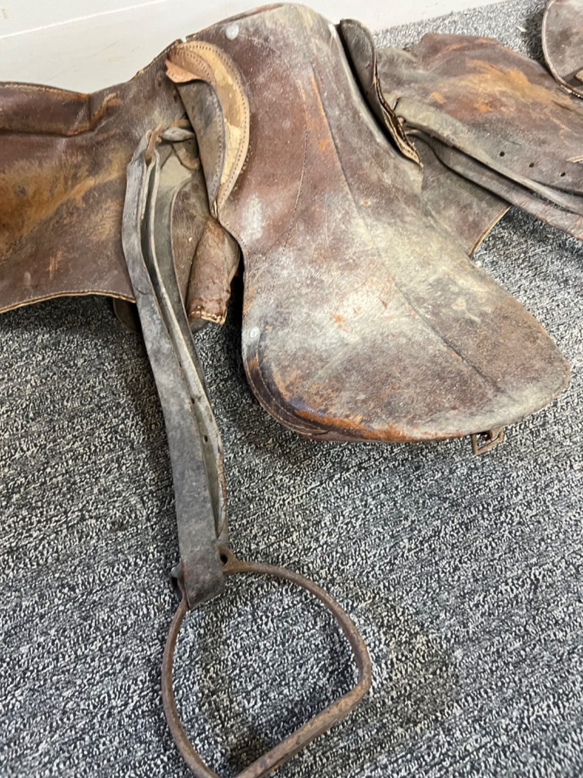 1991❣️ アルゼンチン　馬　鞍　超レア ⭐︎ ヴィンテージ レザー 馬具 乗馬用鞍 馬鞍 コレクション 現状品 3