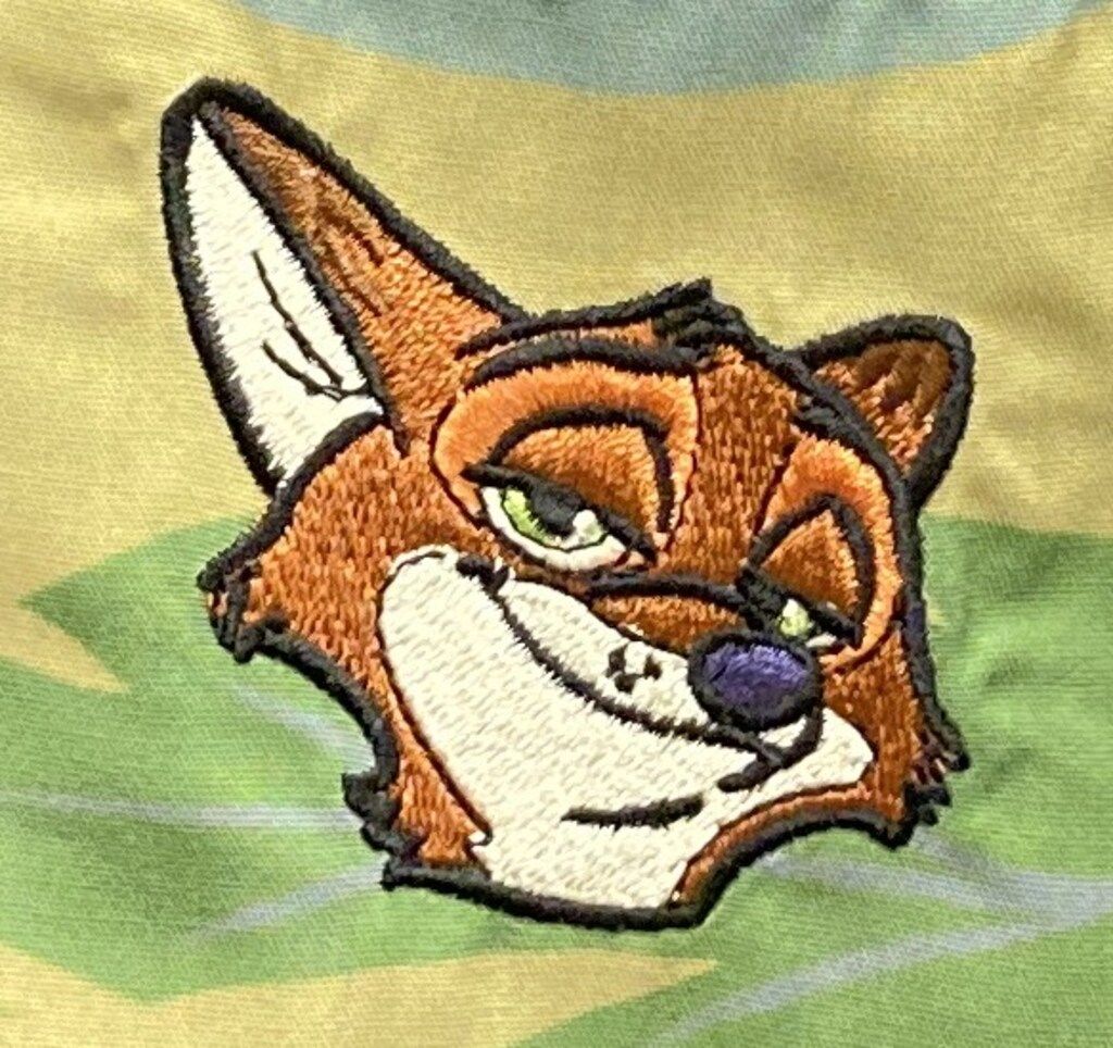 新しい季節 ディズニーストア ネクタイ付きシャツ foxes Disney favorite my キャラクターグッズ