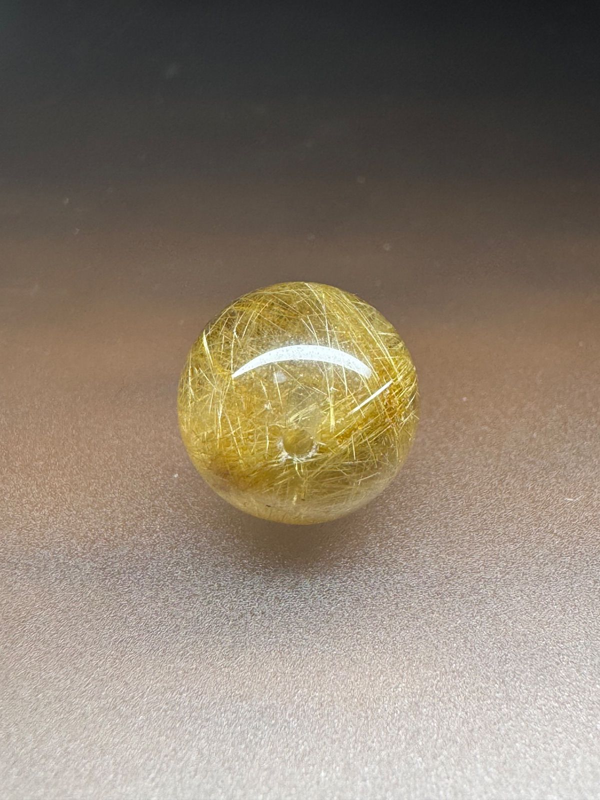 超カッコいい Mr49 ゴールドタイチンルチル 勾玉 現品限り 最強金運