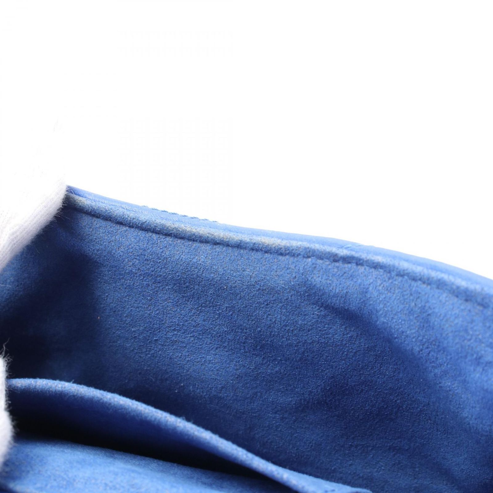 ◈ LOUIS