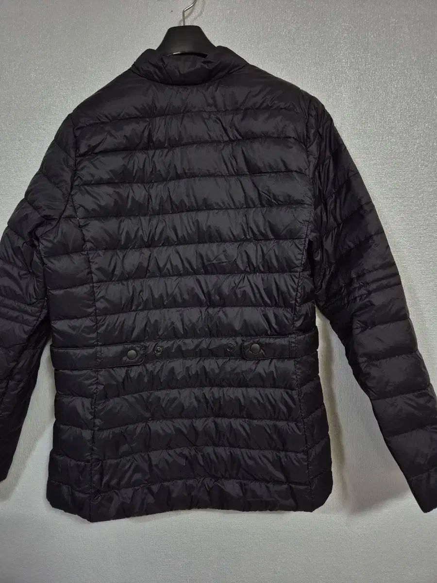 ☆モンクレール☆2023AW☆国内正規品☆サルズマン☆AKINARI