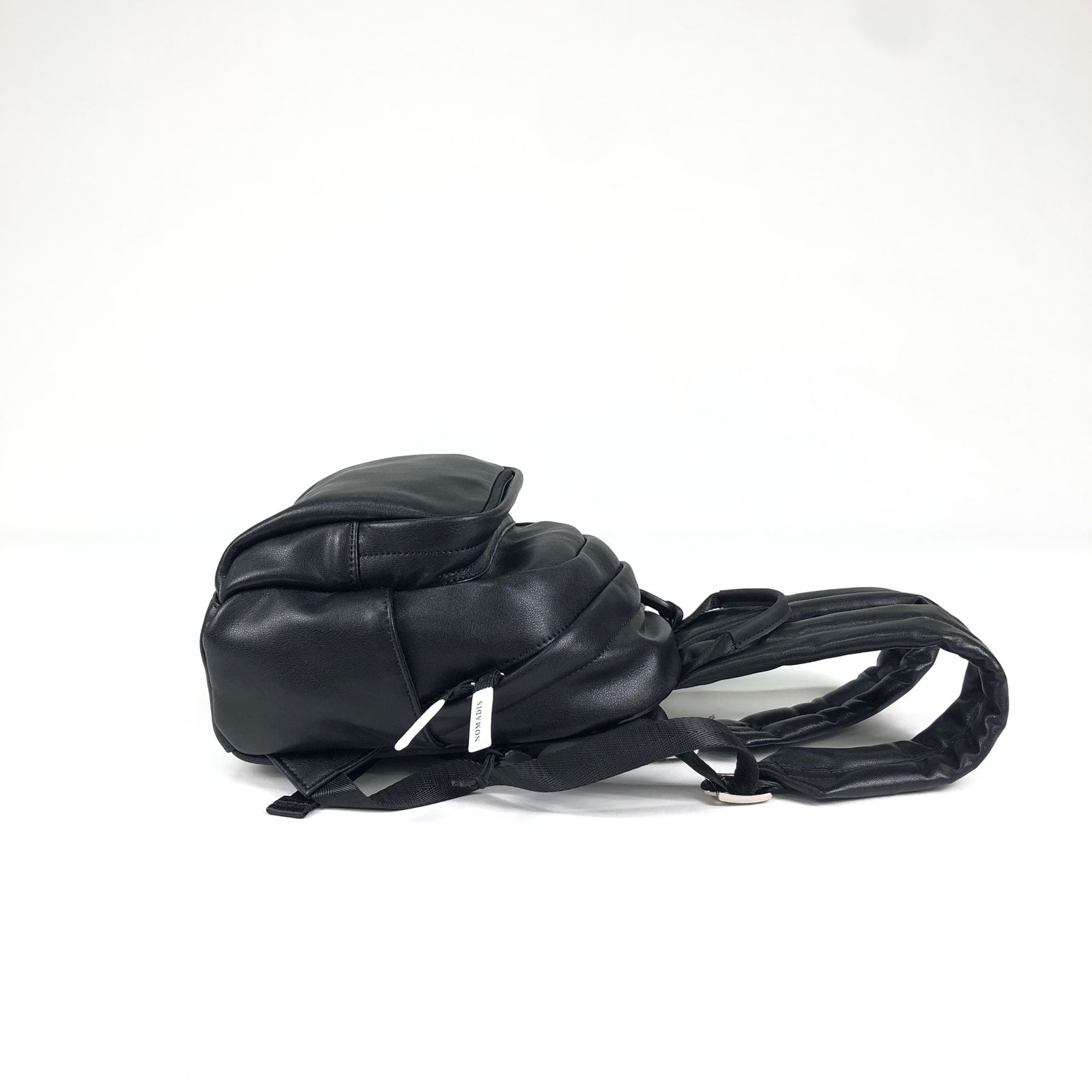 NOMADIS ノマディス DAY PETIT LEATHER デイプチレザー DAY