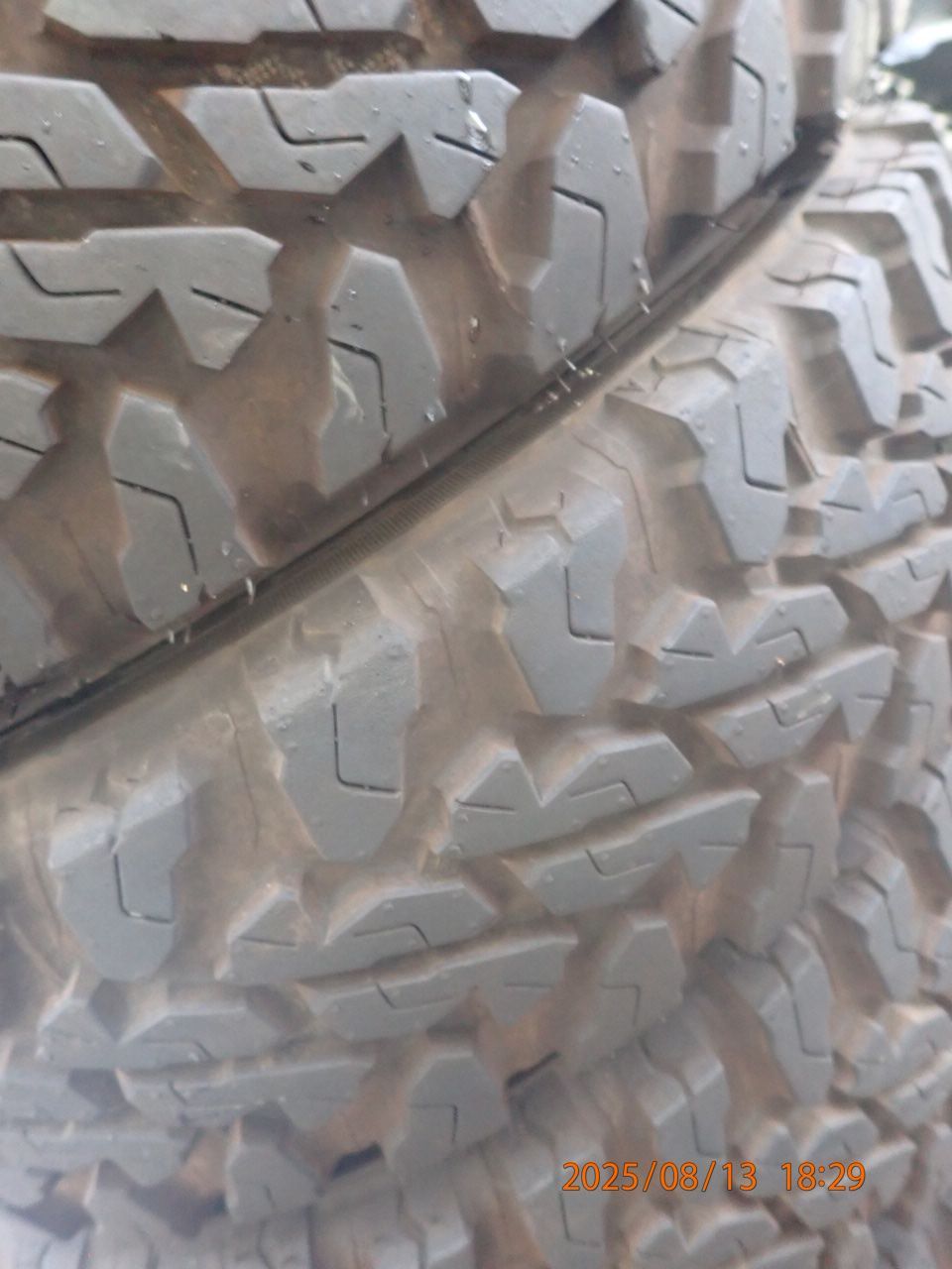 イボ付きバリ溝 ヨコハマ