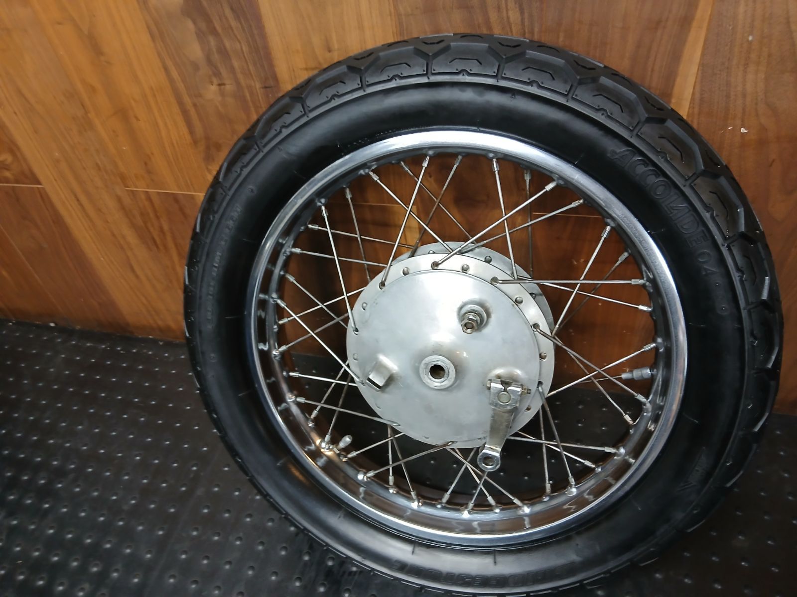 カワサキ W3 タカサゴ18インチ リアホイール ブレーキドラムパネルSET 650-RS 昭和48年 実動車両 W2TT W1SS ダブサン マッハMACH W1SA 旧車絶版 Z 動画あり