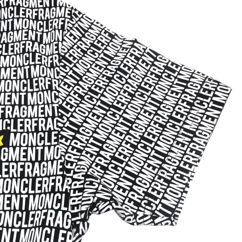 モンクレール MONCLER × FRAGMENT ロゴ総柄プリントTシャツ モンクレール MONCLER × FRAGMENT ロゴ総柄プリントTシャツ