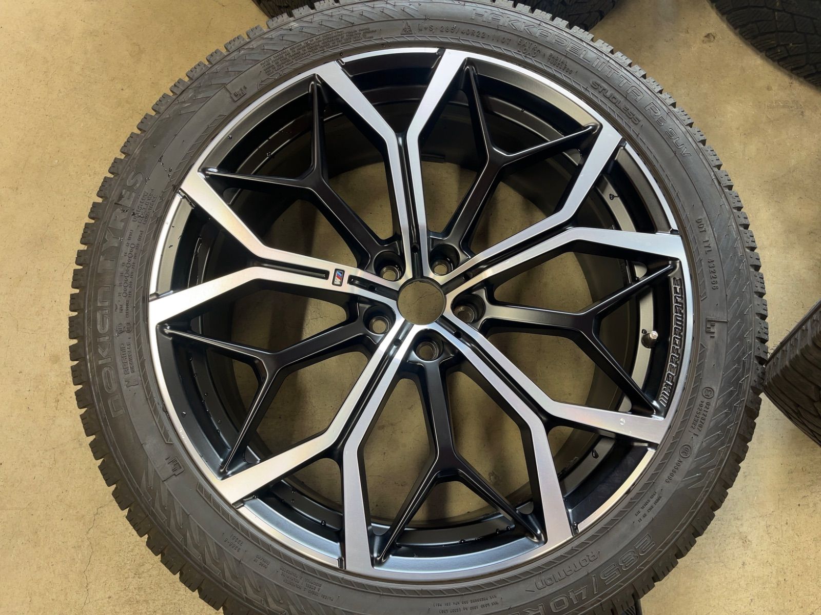 BMW X7 G07 純正品 Mパフォーマンス 22インチ 4本セット FFCRYSTALESIA_COM