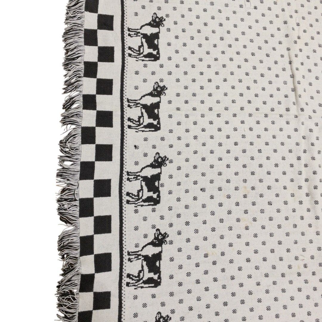 ペルシャ柄絨毯 120×160 新品未使用 カーペット 訳あり ペルシャ柄絨毯 120×160 新品未使用 カーペット 訳あり アウトレット