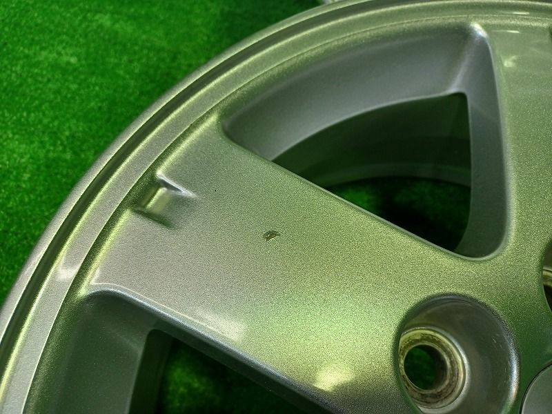 三菱 MITSUBISHI 純正 三菱純正 CV5W デリカD5 16ｲﾝﾁ 6.5J 5穴 4本 114.3 38