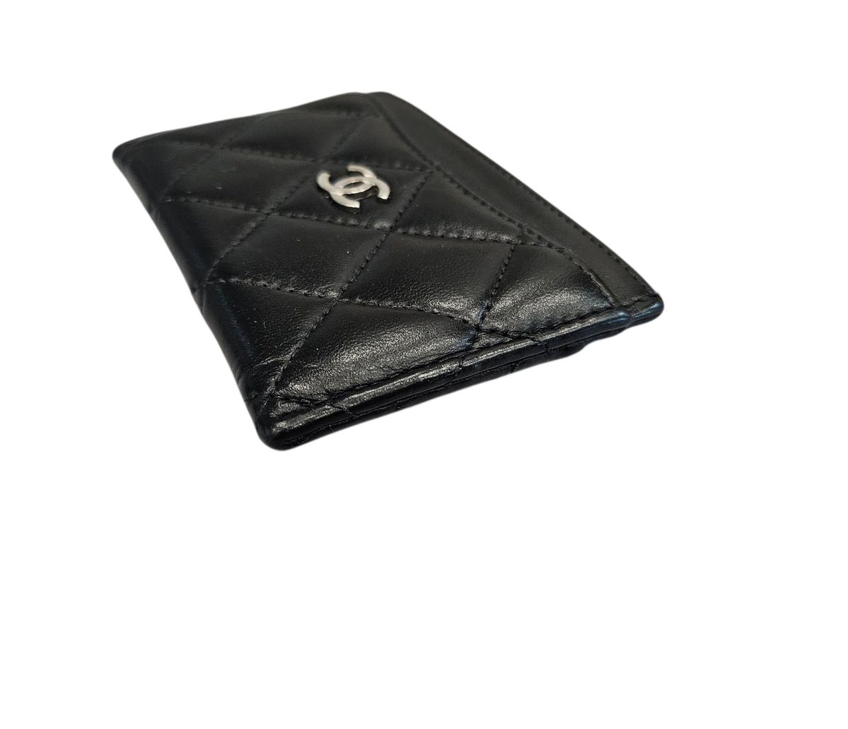 シャネル ラムスキン