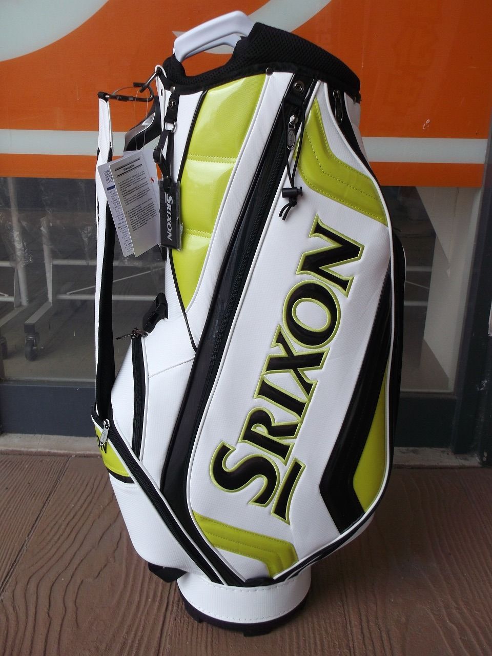 新品 SRIXON キャディバッグ GGC-S166 軽量モデル 9.5型 3.0㎏ ホワイト/イエロー ダンロップ スリクソン ゴルフバッグ