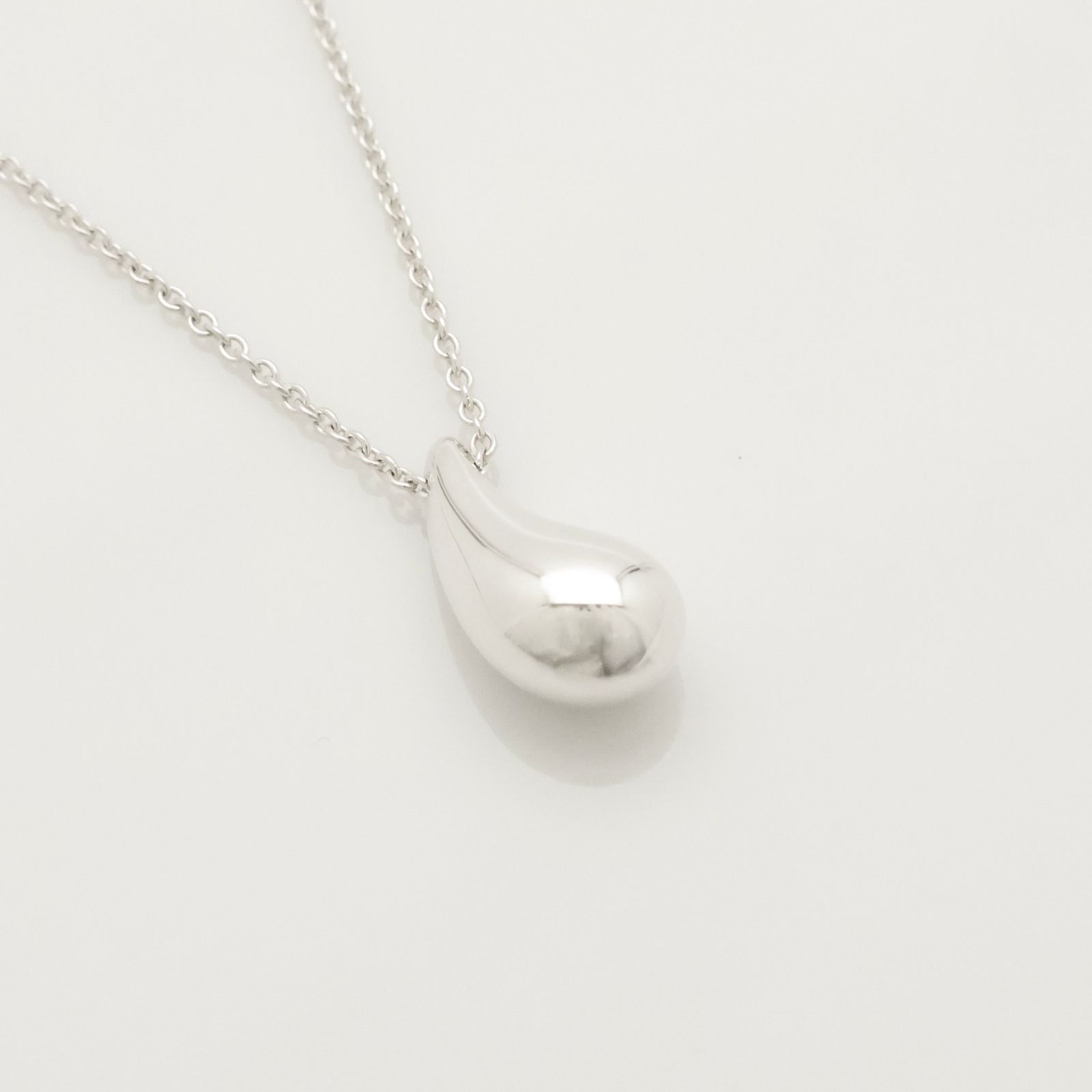 TIFFANY-Co. ティアドロップ