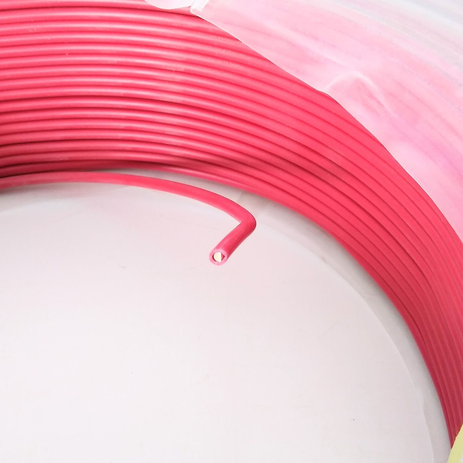 X04544 矢崎電線 IV PbF 2.0㎜ 赤 300ｍ 電線 建築資材 電気工事 ケーブル HRDEVELOPMENT_JP