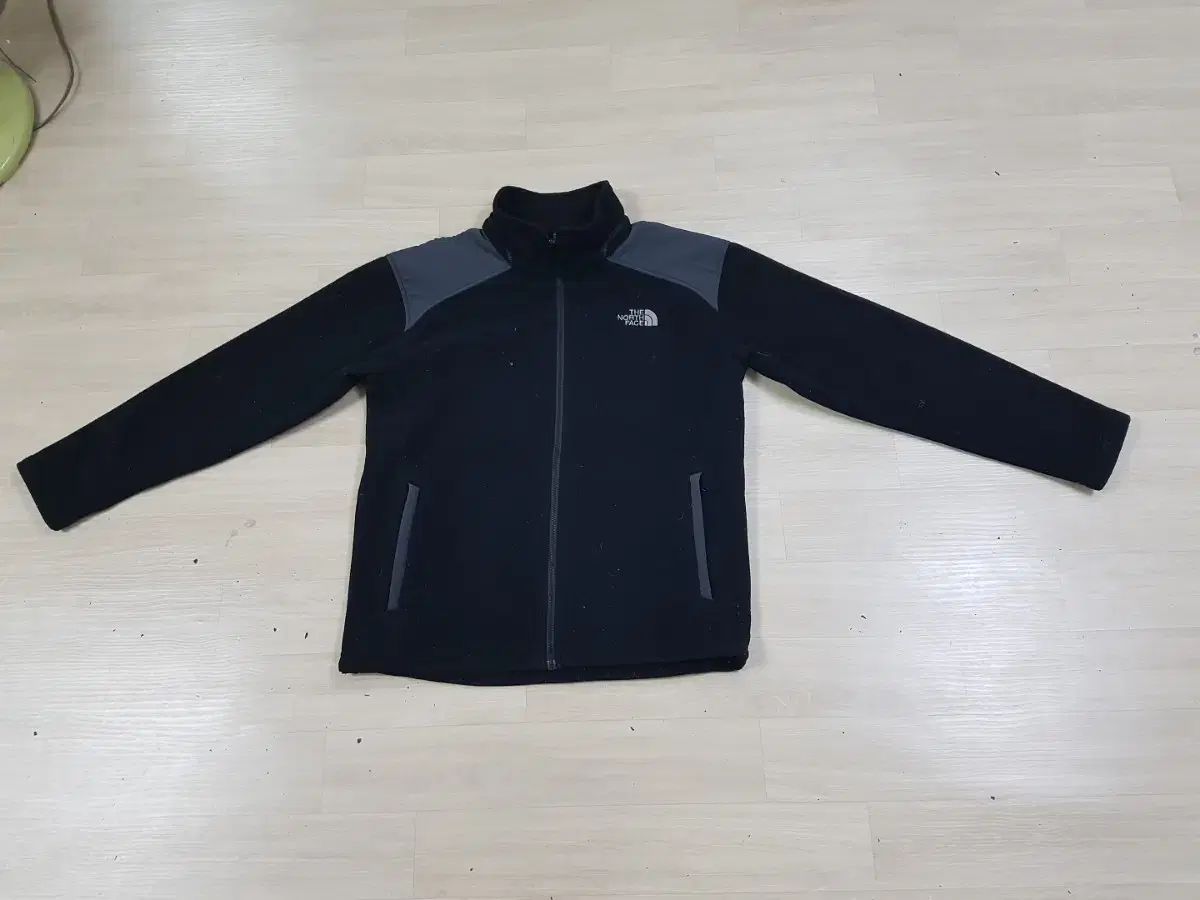 THE NORTH FACE(ザノースフェイス) 正規品 メンズアウター ブラッシュドジャンパー サイズ 105 状態良好