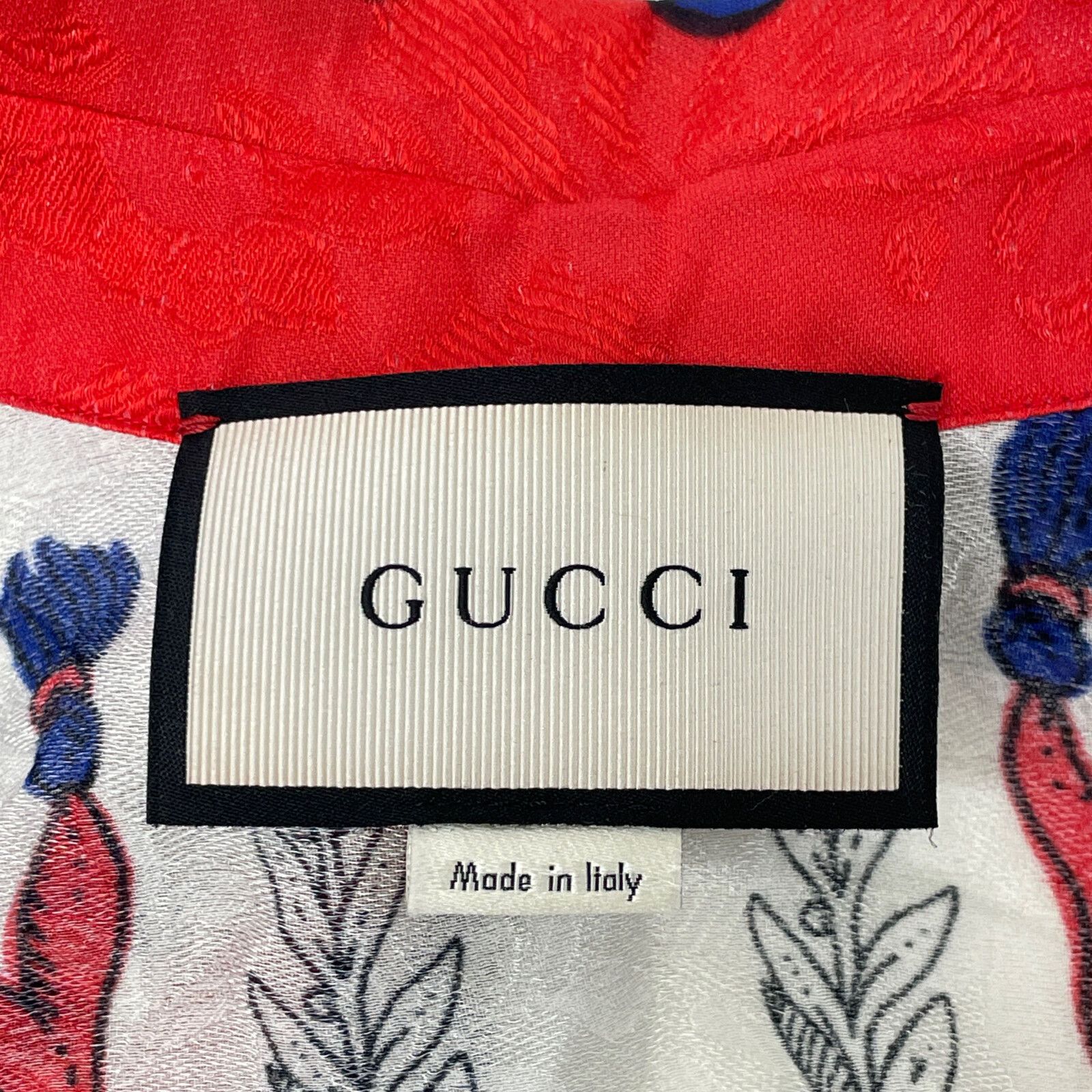 GUCCI グッチ 総柄 430883 2016年製 シルク ボウタイ付きシャツ マルチカラー 38 トップス レーヨン レディース 中古 GUCCI グッチ 総柄 430883 2016年製 ｼﾙｸ ﾎﾞｳﾀｲ付きｼｬﾂ 38 - メルカリ