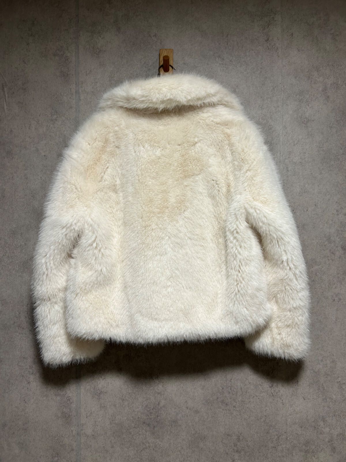 ZARA】フェイクファー ジャケット - メルカリ