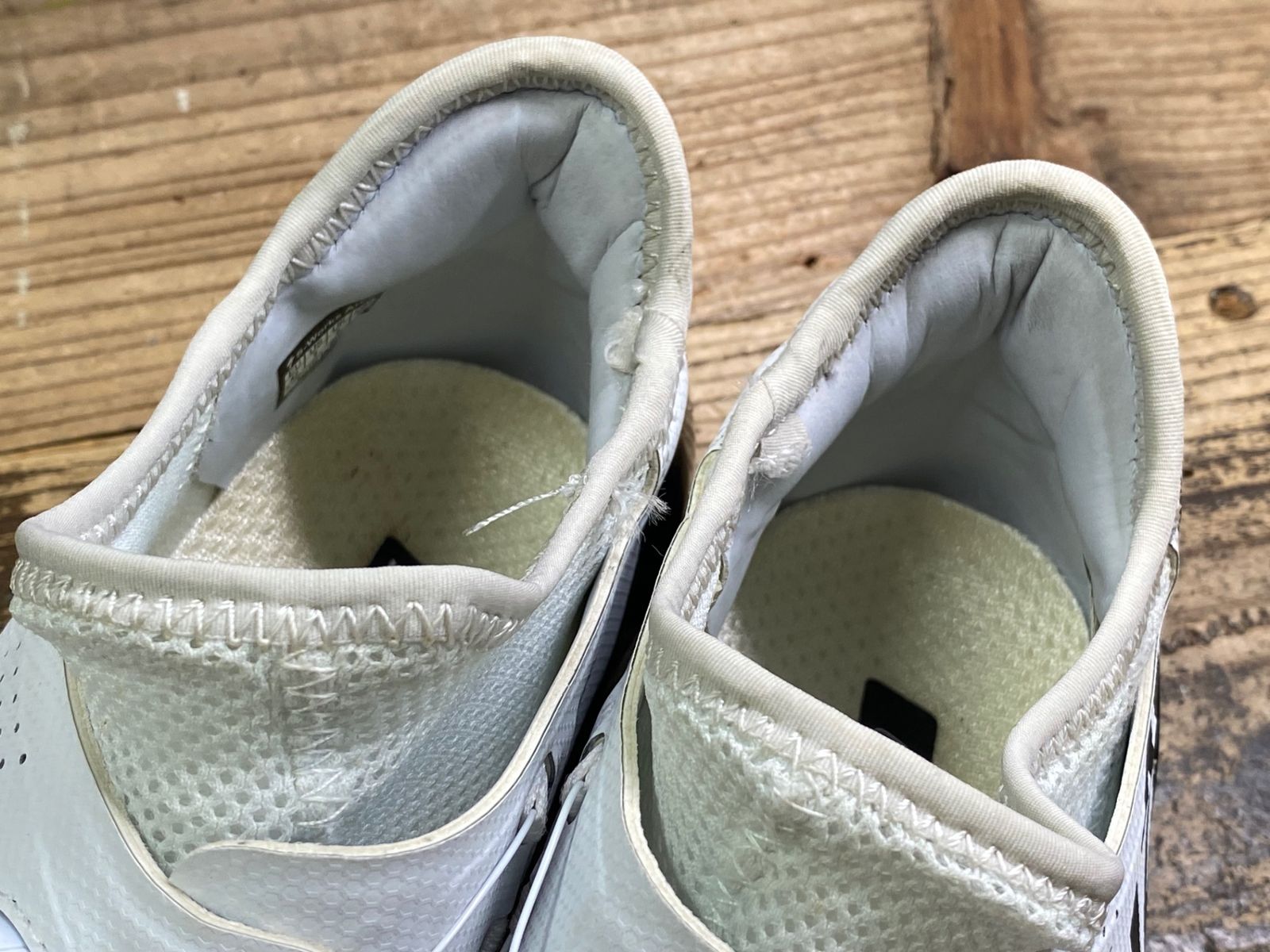 JJ693 スペシャライズド