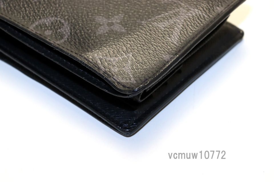 VUITTON