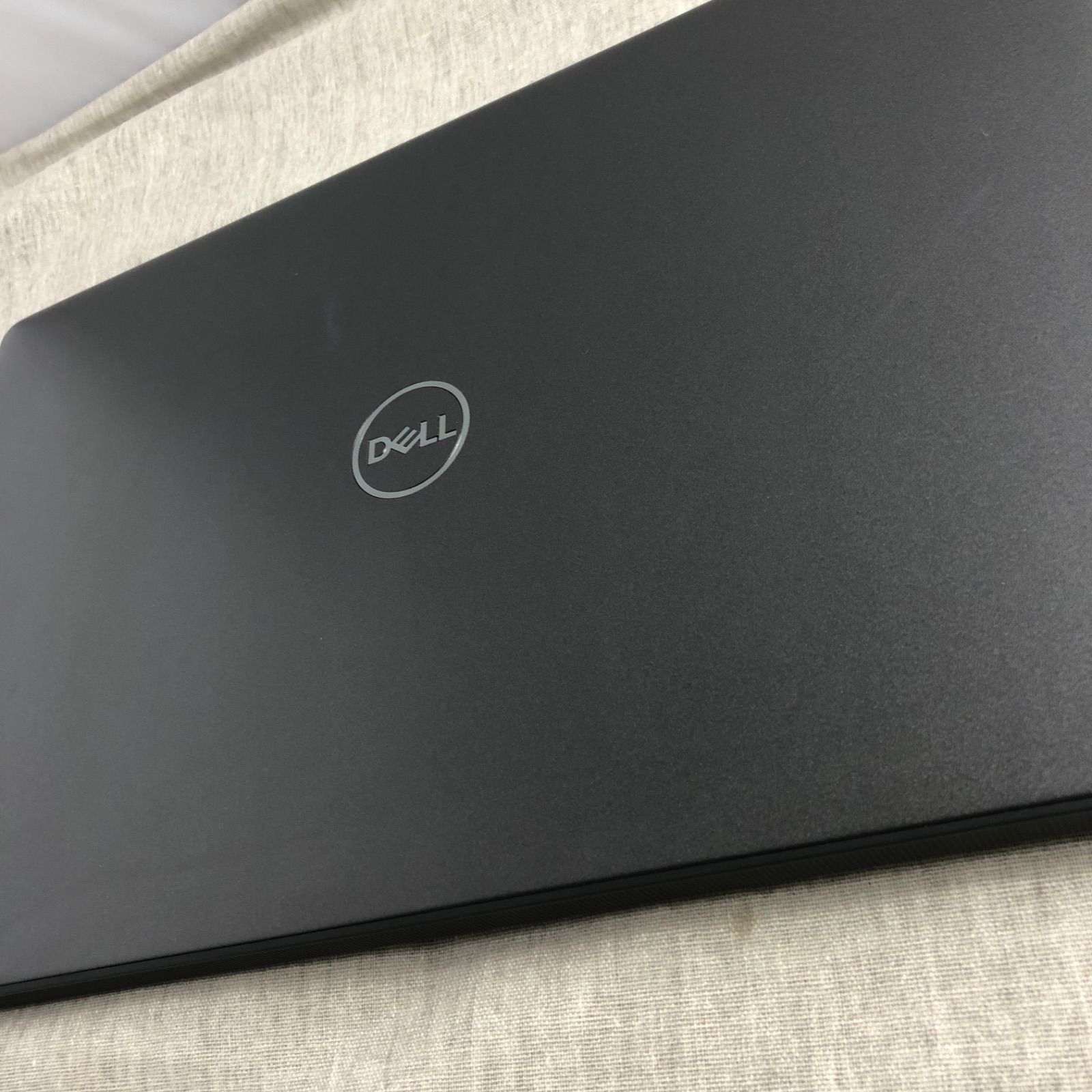 その他ノートPC本体 Dell Inspiron 7590 i7-9750H GTX1650 4GB Dell Inspiron 7590 - i7-9750H · GTX 1650 · 15.6”, Full HD