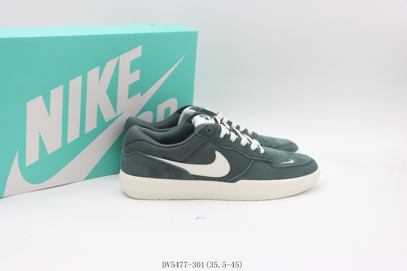 ビンテージ nike sb dunk mid ティファニーブルー aj
