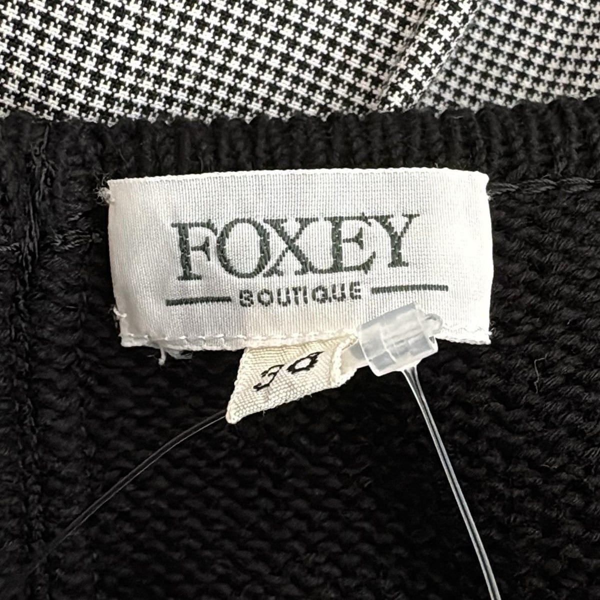 FOXEY フォクシー　肩リボンワンピース　ブラック　38号 フォクシーニューヨーク FOXEY 黒 肩 リボン ワンピース 38