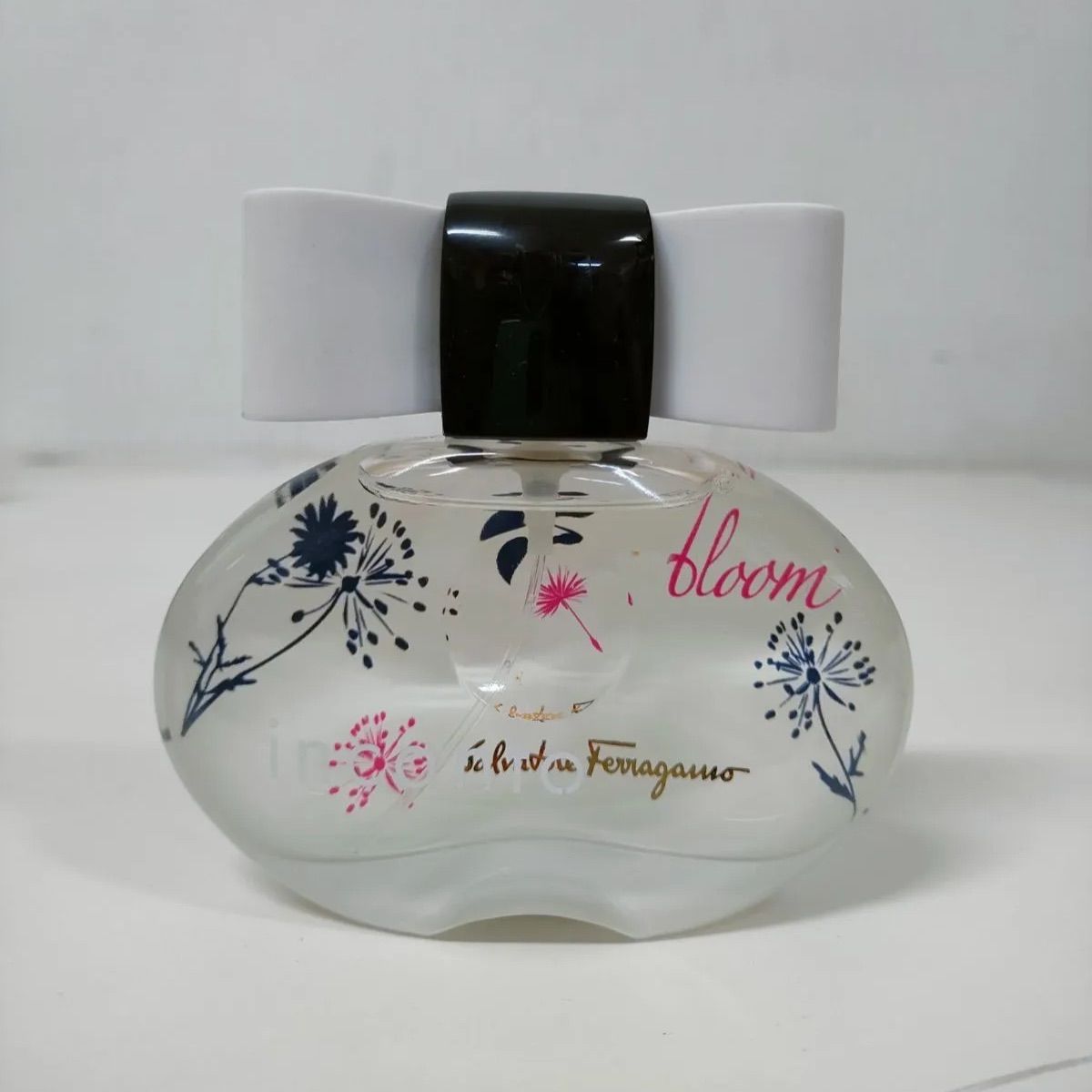公式サイト - ハイブランドの新作が続々登場 インカント フェラガモ ブルーム メルカリ - 50ml オードトワレ 香水(ユニセックス)