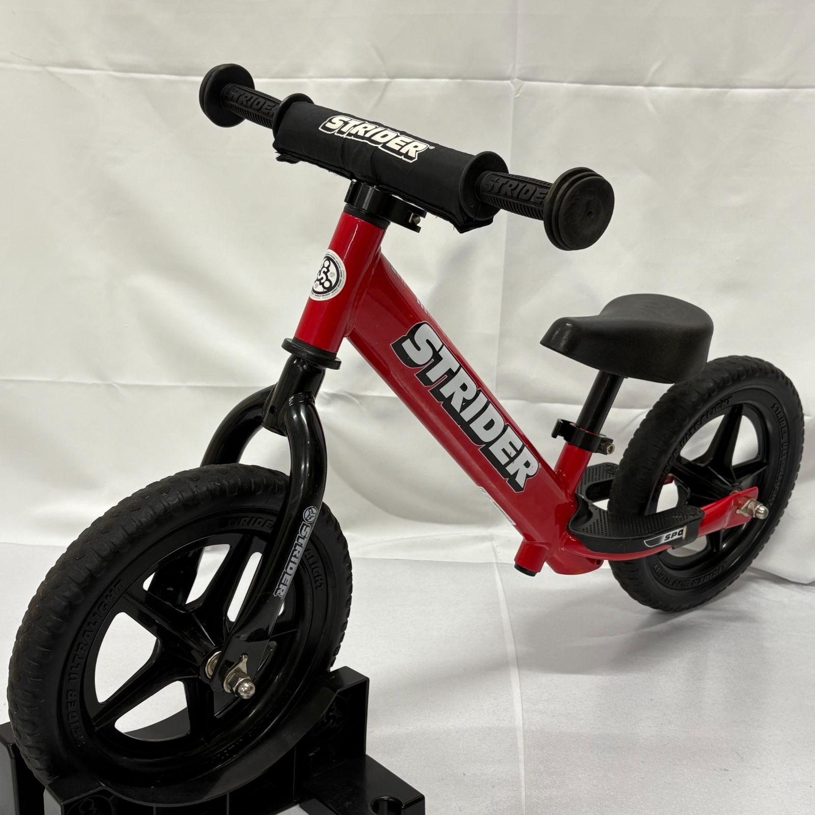 STRIDER ストライダー ST-J4 バランスバイク◆12インチ◆レッド Amazon.co.jp: キッズ用ランニングバイク STRIDER(ストライダー