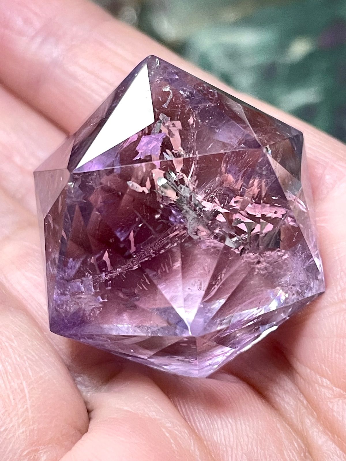 アメジスト イコサヘドロン