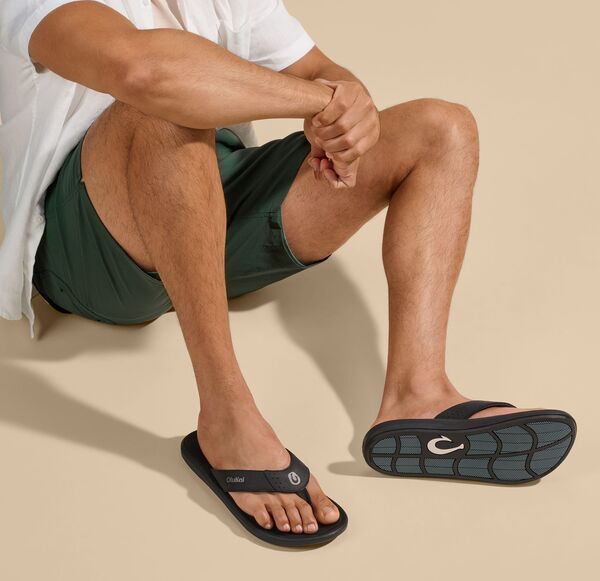 オルカイ (OluKai) メンズ サンダル シューズ・靴 Maha 'Olu (Dark Wood/Dark Wood) | OLUKAI Maha \u0027Olu (オルカイ) メンズ スライドサンダル、水に