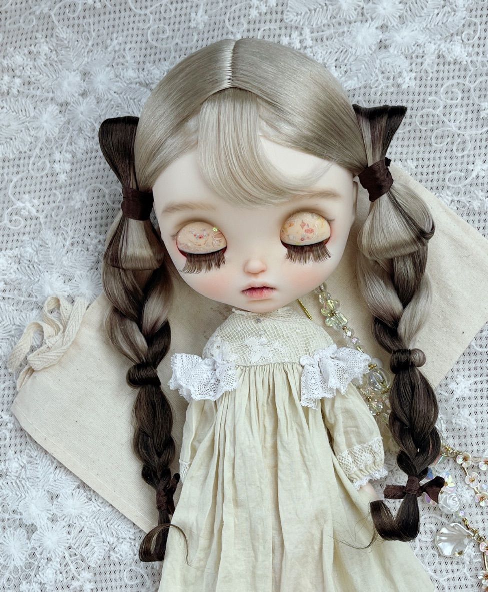 ブライス　モヘアウィッグ　ウィッグ　海外作家様　ピンク色 ブライス ウィッグ モヘアウィッグ 海外作家 前髪くるん 三つ