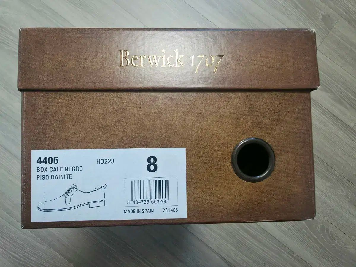 バーウィック 4406