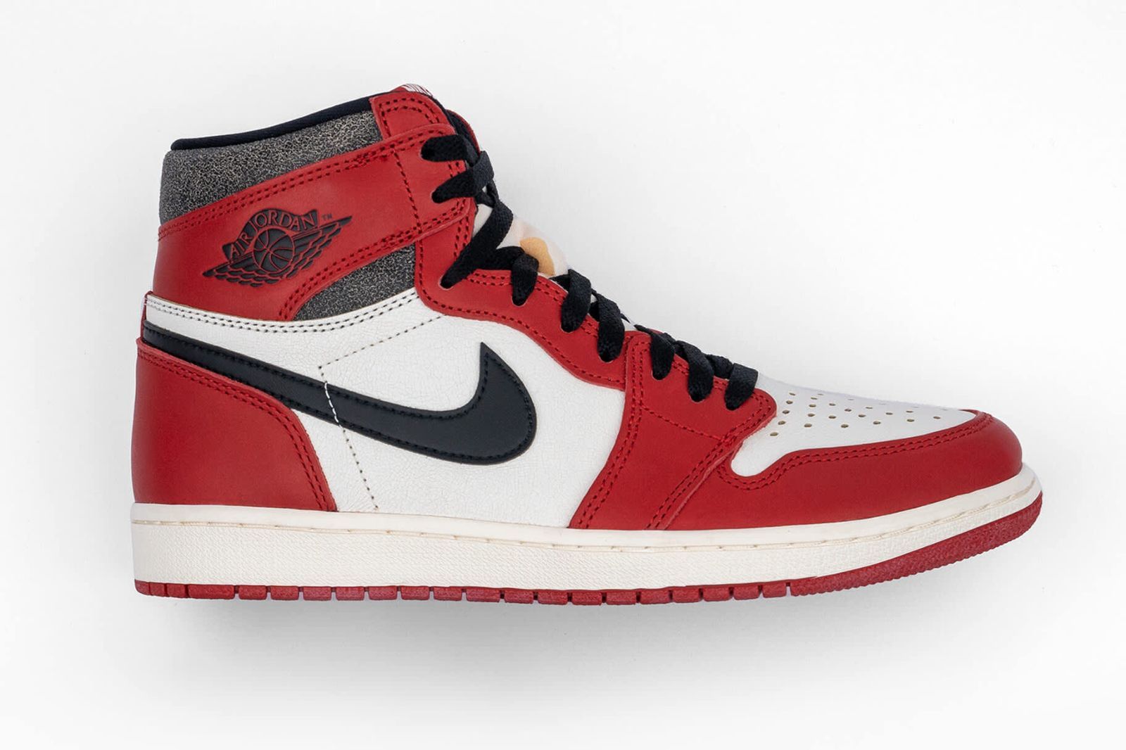 Nike AJ1 High OG "Lost & Found/Chicago"