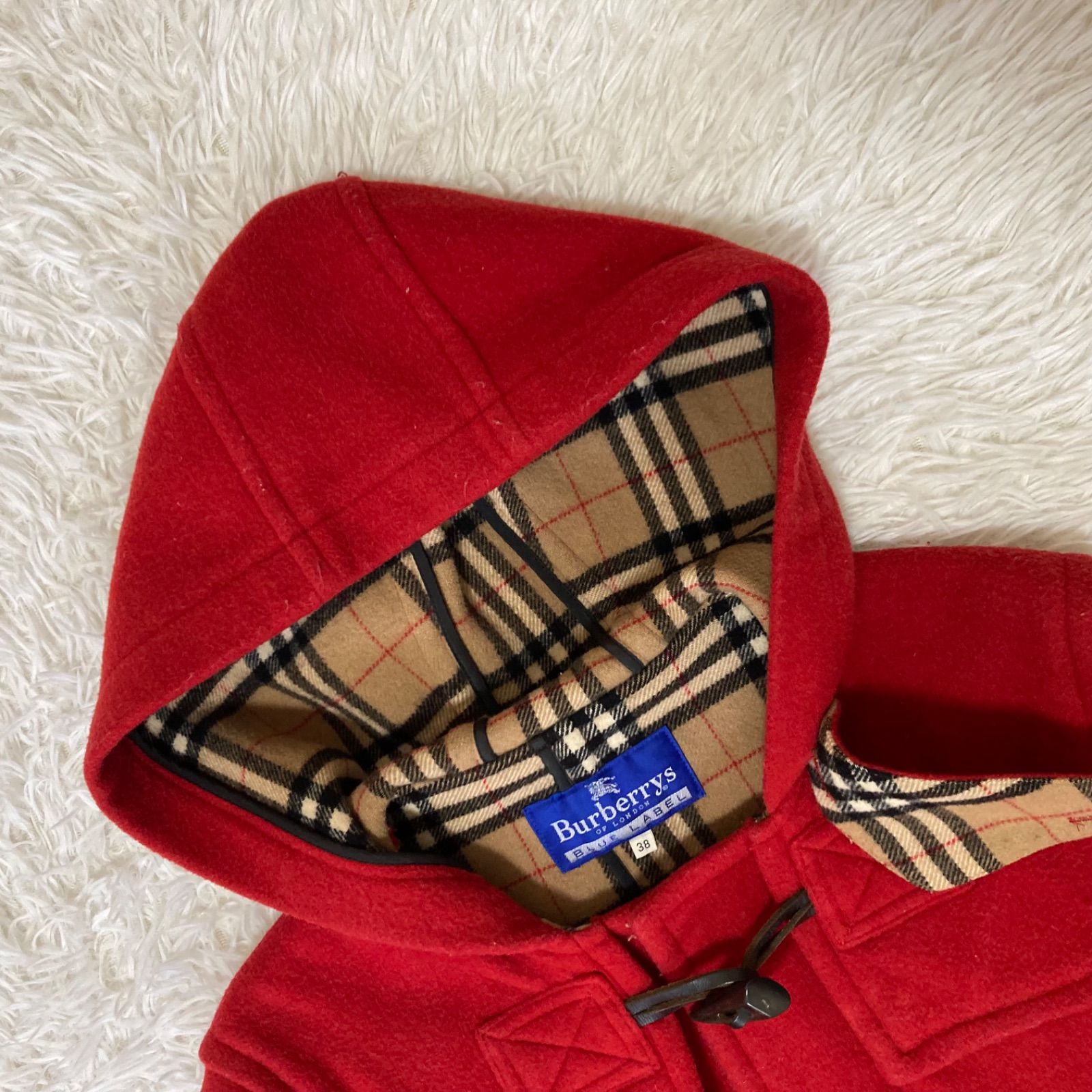 バーバリーブルーレーベル ダッフルコート 裏地ノバチェック レッド サイズM