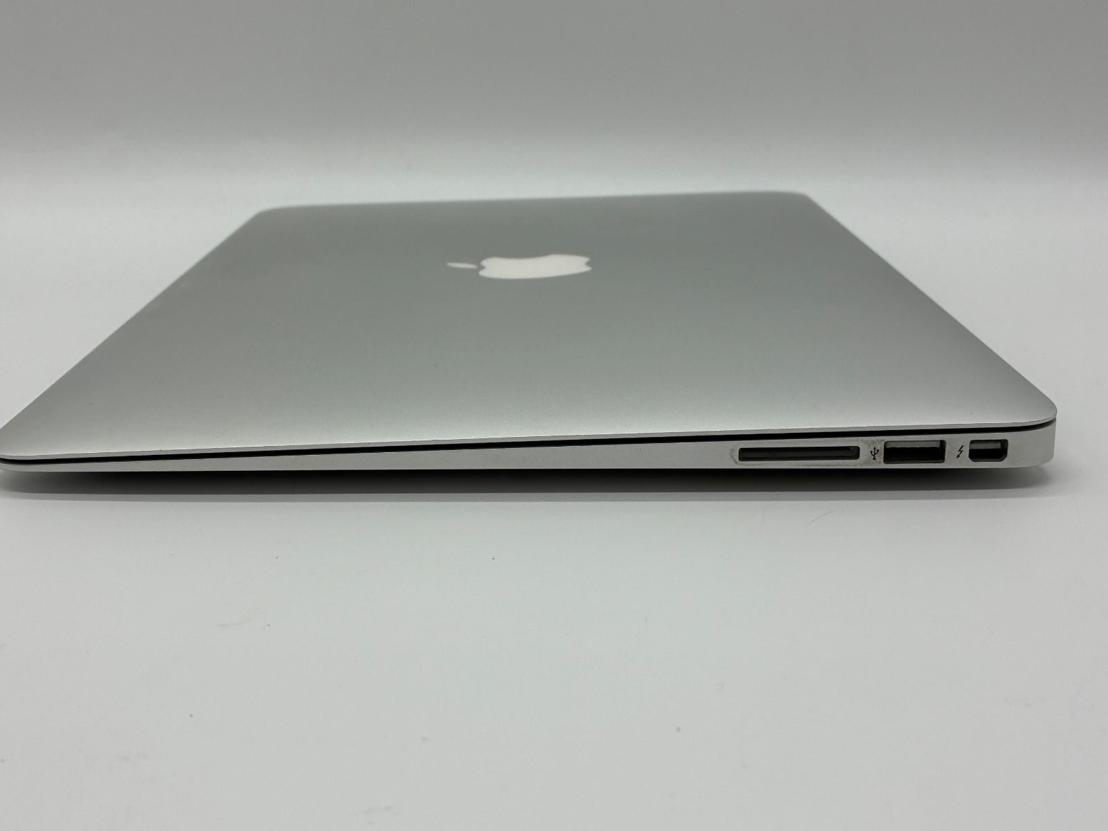 MacBook Air A1466 【ジャンク品: バッテリー劣化】 MacBook Air A1466 【ジャンク品: バッテリー劣化】 - メルカリ