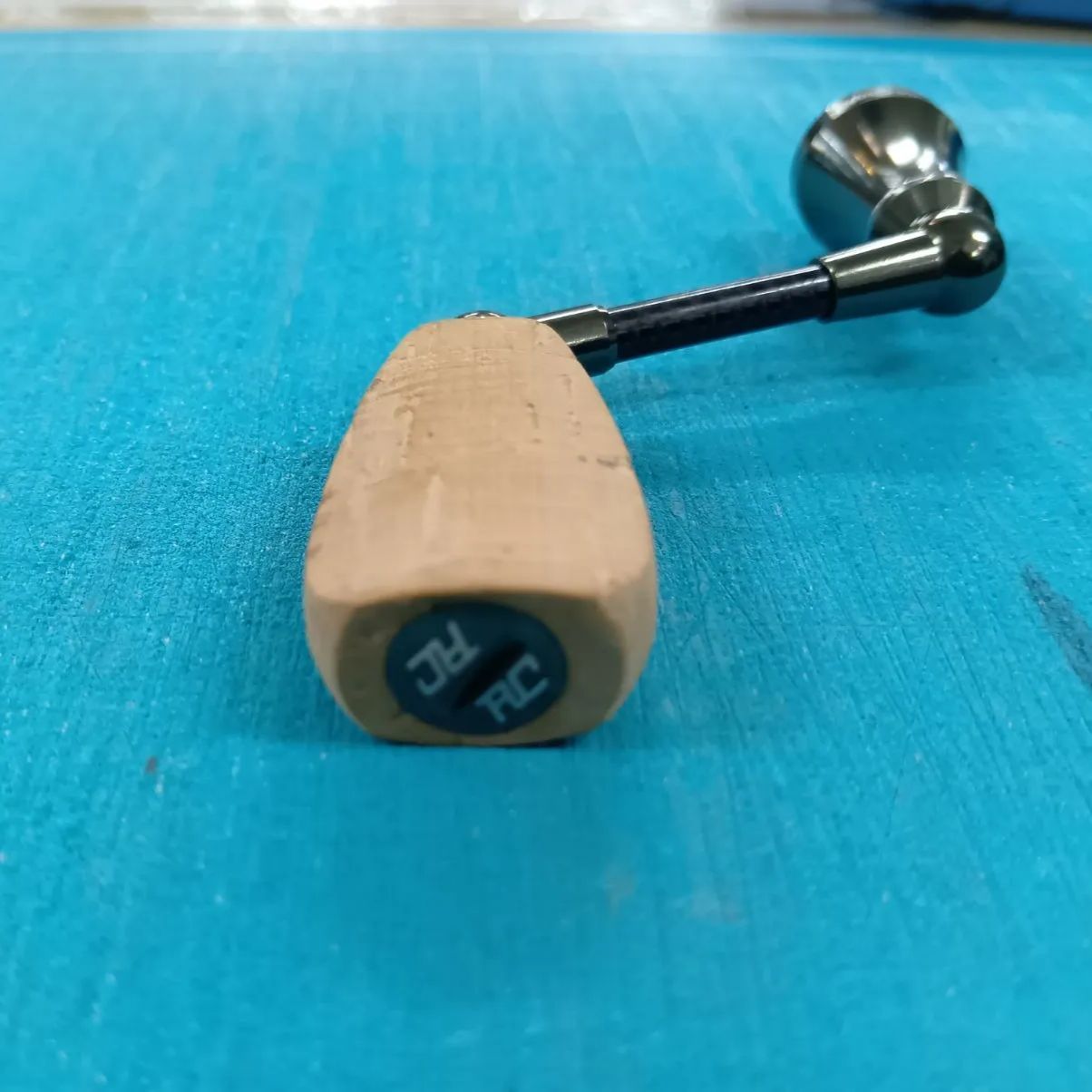 ロデオクラフト カーボンハンドル シマノ 40mm ダークオリーブ 【公式