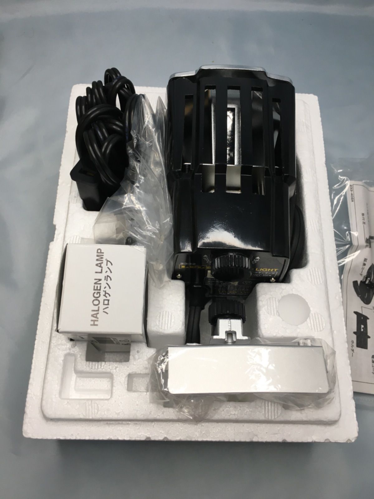 LPLブロムビデオライト　100V300W LPL ビデオライト ブロムビデオライト 300Wタイプ L2332