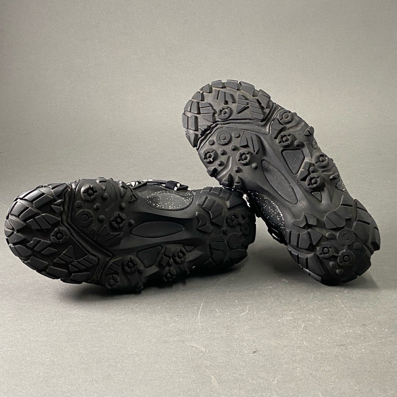 ハイク HYKE × adidas アディダス　ナイロンプルオーバー 1e12 adidas アディダス × HYKE ハイク AH-002 XTA FL BOA