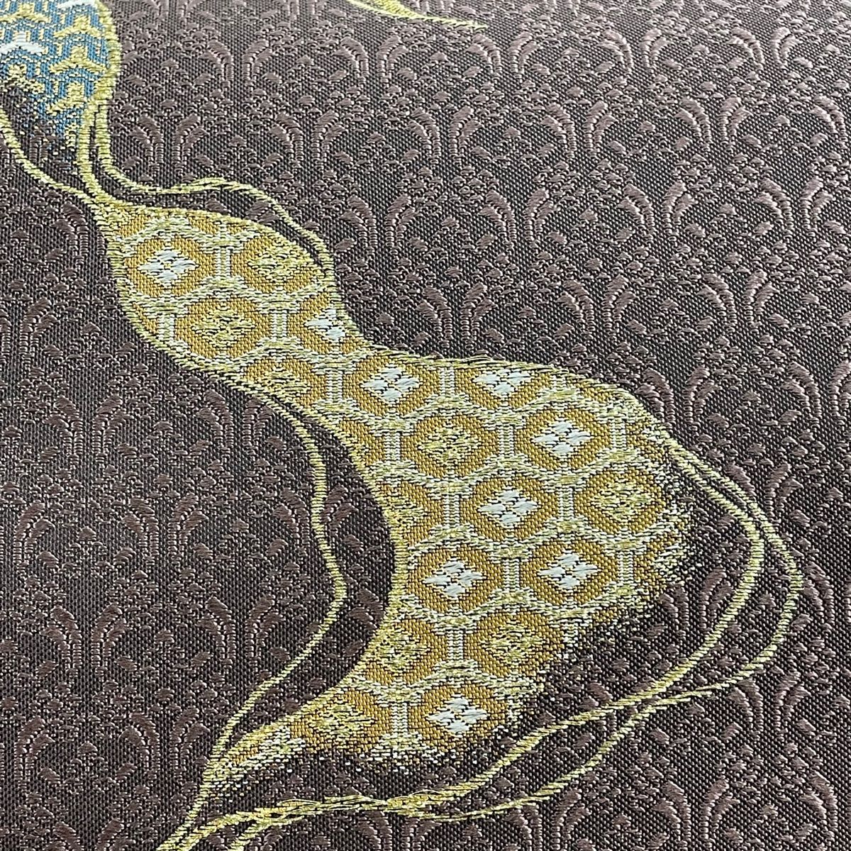幾何学模様 金糸