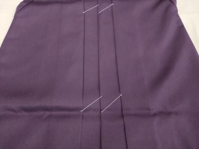 平和屋着物○女性 行灯袴 総刺繍 草花文 深紫色 金銀糸 卒業式 洗える