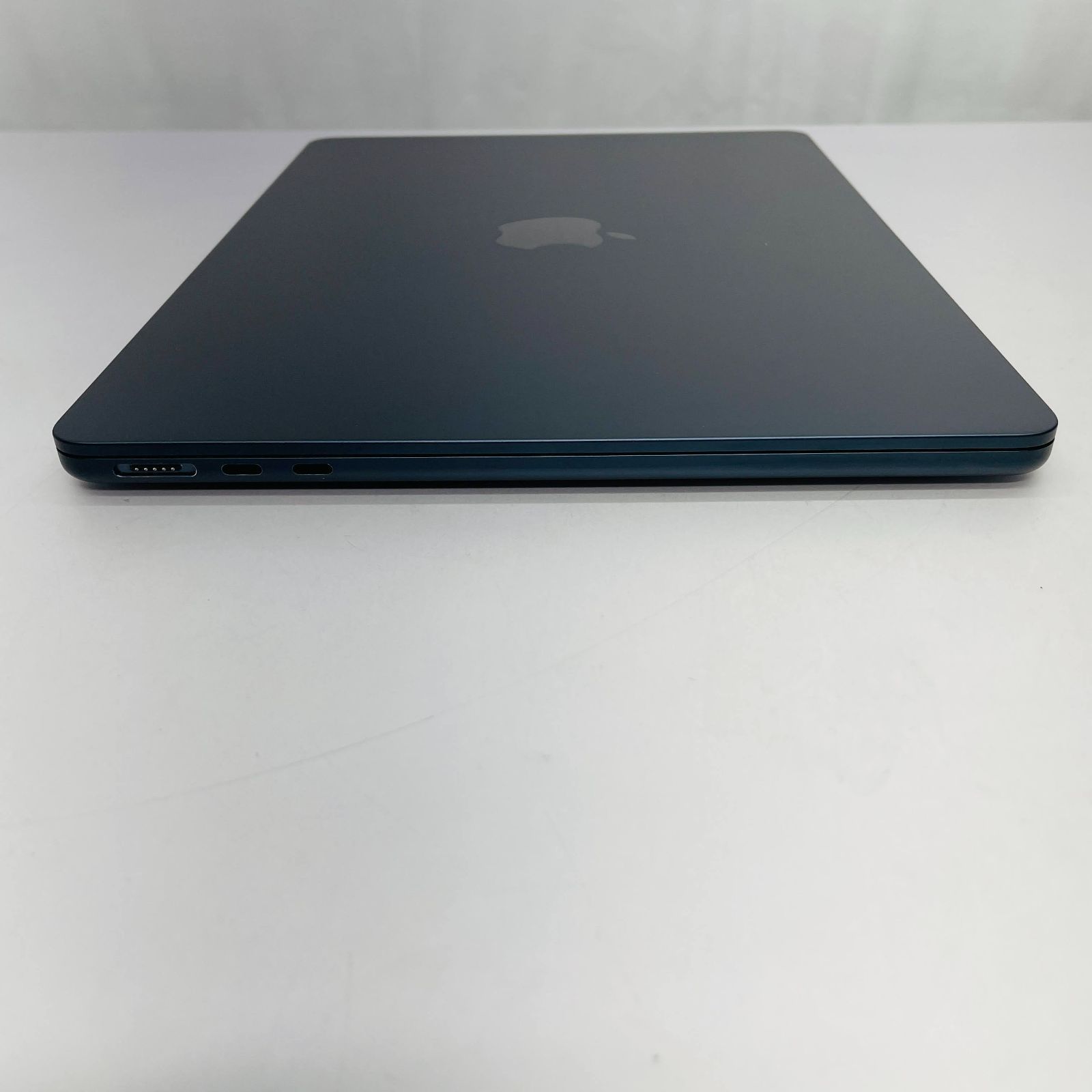 美品 バッテリー最大容量91% Apple MacBook Air M2 2022 MLY33J