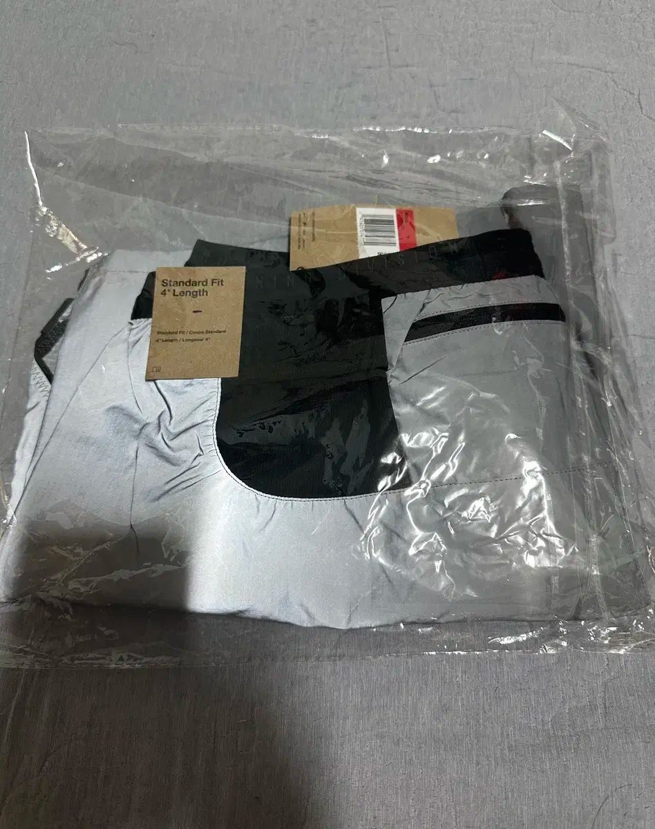 NIKE ナイキ