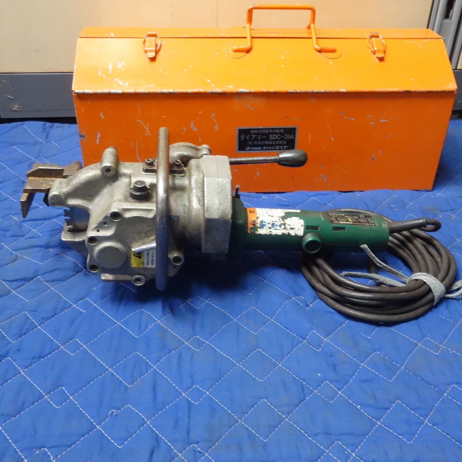 送料無料] 付属品付き☆ダイア 鉄筋 直角 切断機 ダイアソー 100V SDC