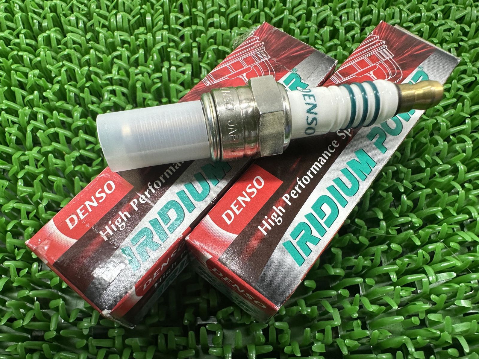 DENSO製イントルーダー750 スパークプラグ IU31A/5367 社外 新品 バイク 部品 VR51A IU31A 5367 2本セット デンソー イリジウムプラグ