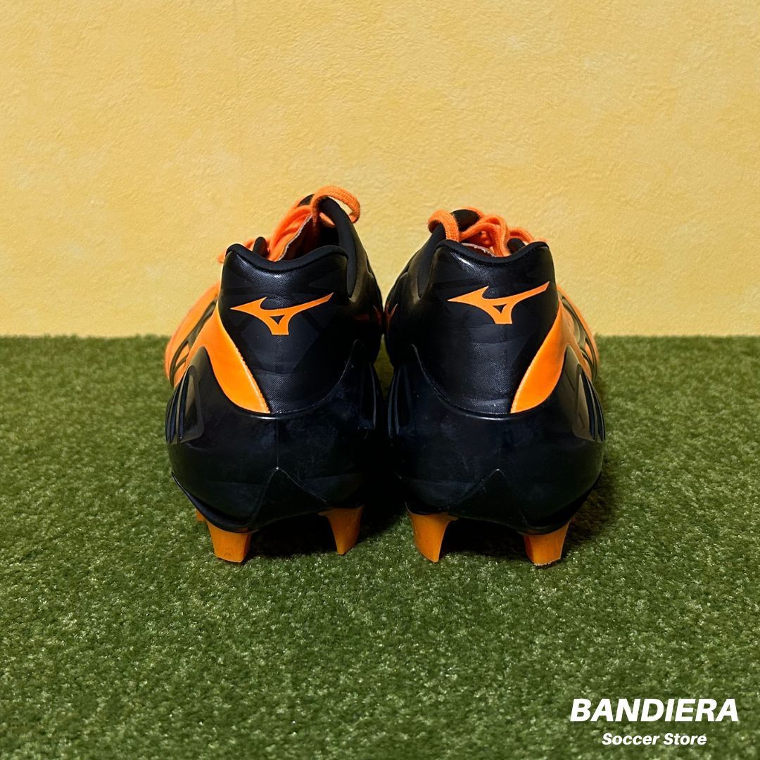 MIZUNO ミズノ サッカースパイク ウェーブ イグニタス 4 MD