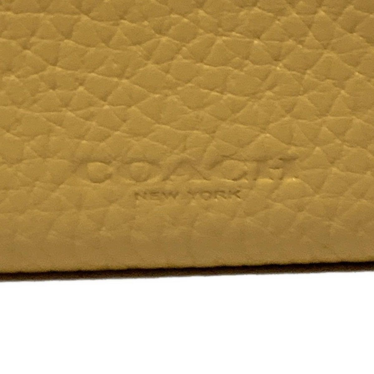 ダークイエロー レザー